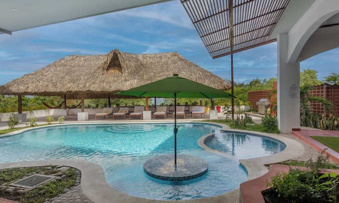 El Zonte Hotel | Las Golondrinas El Zonte El Salvador
