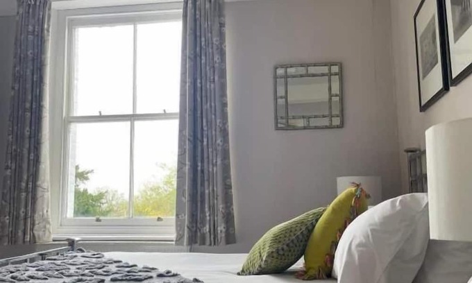 Hawkhurst Hotel | The Royal Oak Hotel