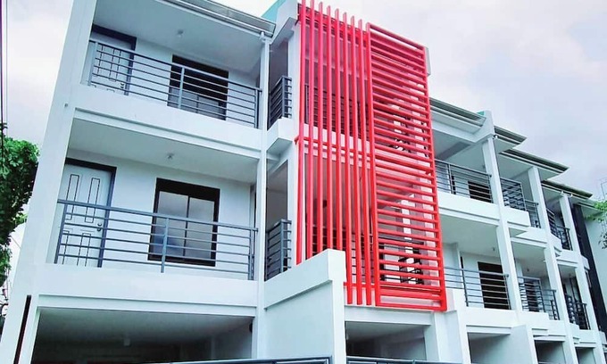 Las Pinas Hotel | Flat 35