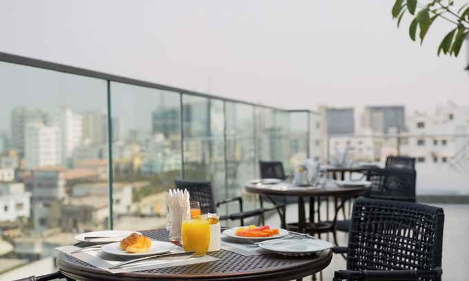 Uttara Hotel | W Residence Living