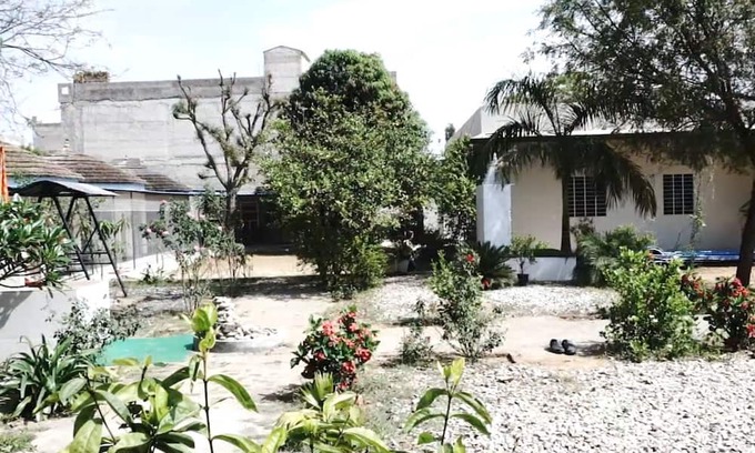 Shri Madhopur Casa | Shyam Luxurious Huts & Guest House
