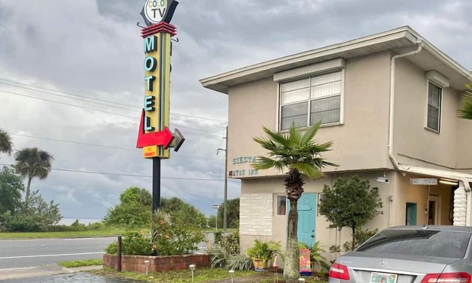 Riverside Park Hotel | Siesta Motor Inn By Townhouse Kennedy Space Center Titusville I 95