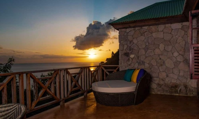 Soufriere Complejo | Jungle Bay Dominica