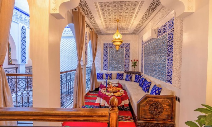 Oulad Khallouf Casa | Riad la perle bleue Marrakech