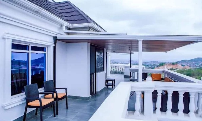 Ado Ekiti Hotel | TAJ SUITES