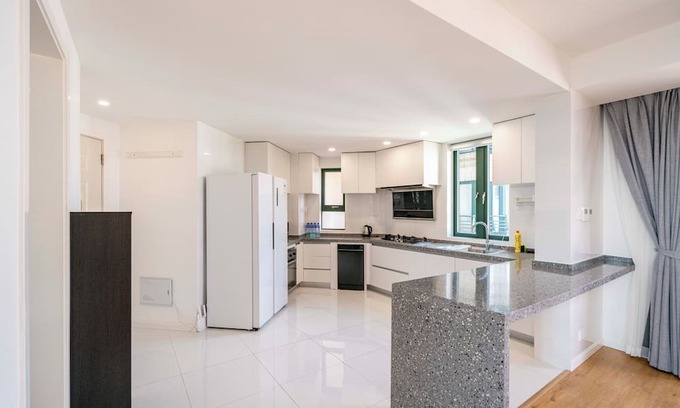 Xujiahui Cama Y Desayuno | Tyms Elegant 3BR 2BA Home Novel Garden