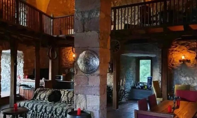Wetzlar Otro | Burg Hermannstein - Rittersaal