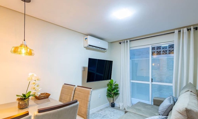 Centro Apartamento | Apt 160m fr/Beach BC Center Close Attract. Srl002