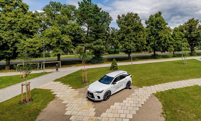 Hradec Kralove Hotel | Hotel Break