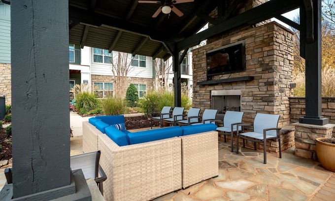 Paw Creek Apartamento | Northlake Apartments By Landing
