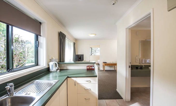 Albany Hotel | Albany Oak Motel