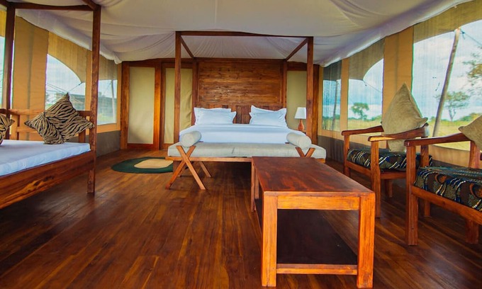 Serengeti National Park Hotel | Pumba Luxury Camps