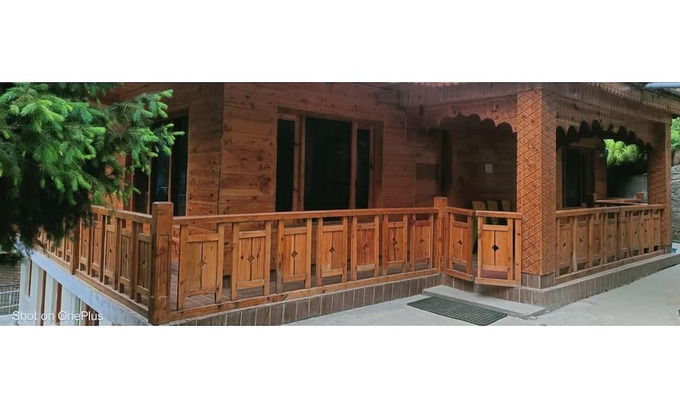 Bhatwari Casa | Harsil apple homestay