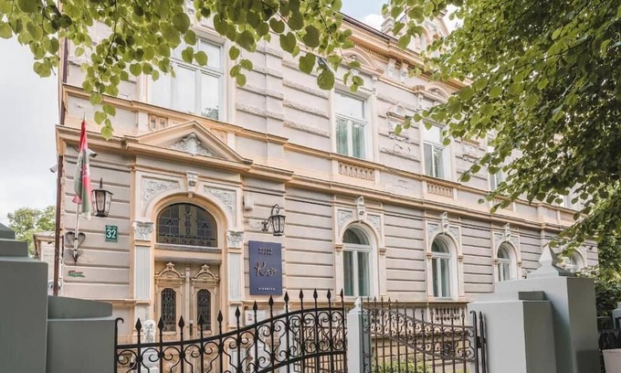 Liepaja Hotel | Roze Villa