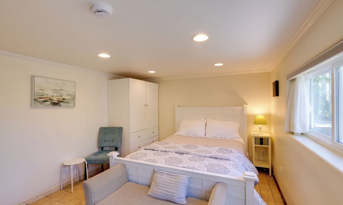 Village of La Jolla Cabaña | Walk to La Jolla Cove: Dtwn Cottage w/Ocean View!