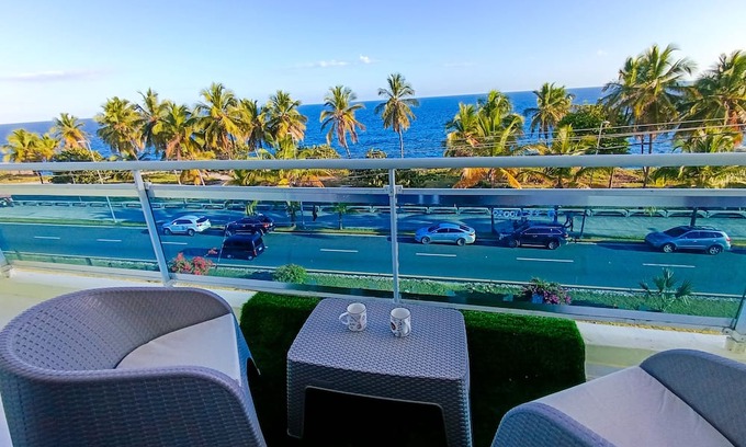 Ensanche Isabelita Apartamento | Ocean View Suites Bellamar