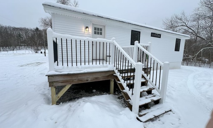Carmel Apartamento | Quality 2-bedroom apartment in the heart of Maine.