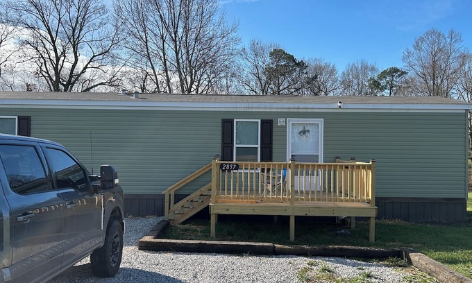 Pittsburg Casa | Charming 2-bedroom mobile home with AC and WiFi in London Built DEC 2024