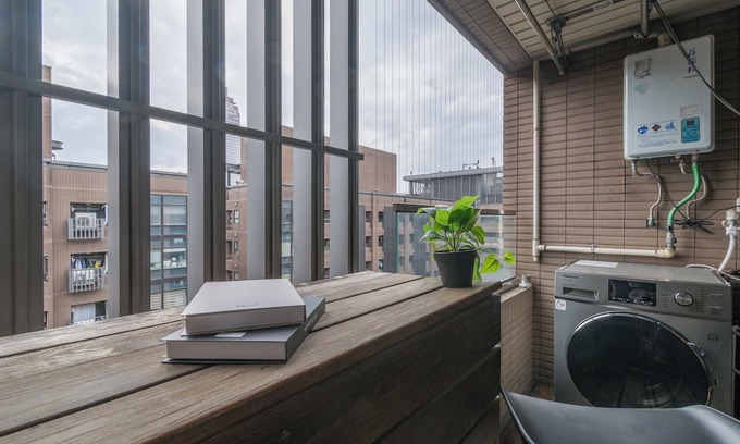 Zhongzheng Condominio | Stylish & Convenient 1B1b attached to Taipei Main Station