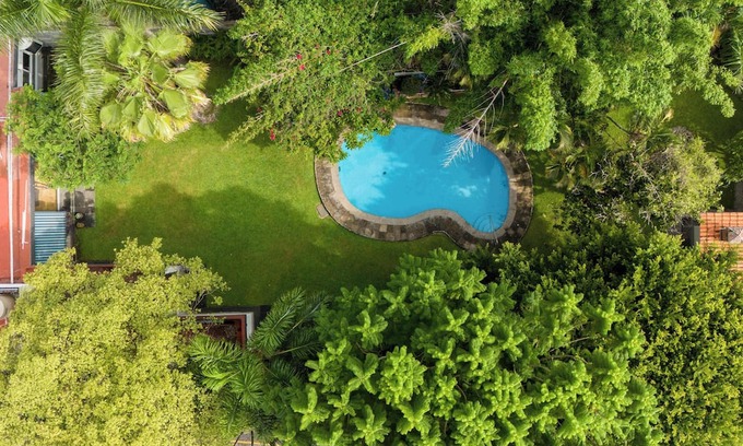 Acapantzingo Casa | Family & Friends Villa with Pool in Cuernavaca
