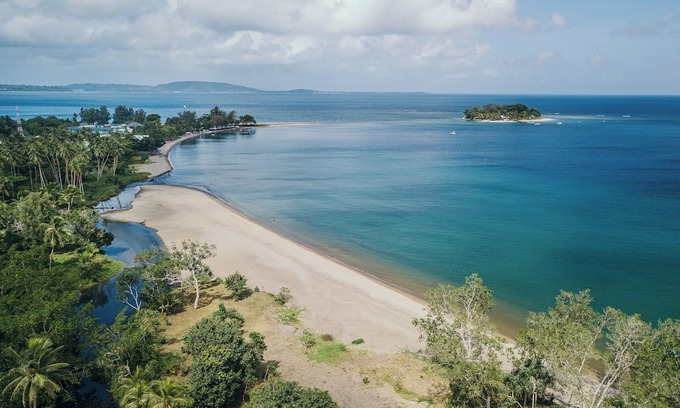 Mele Villa | Villa Mali - Beachfront with Plunge Pool