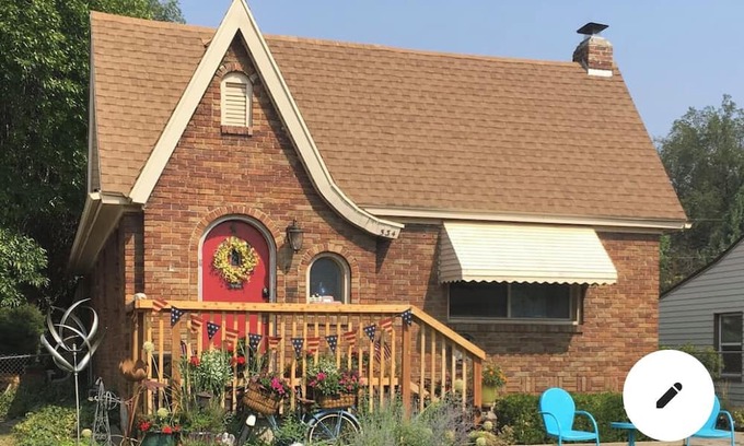 Fairpark Casa | Charming 2-bedroom house with in lovely Salt Lake, close to everything