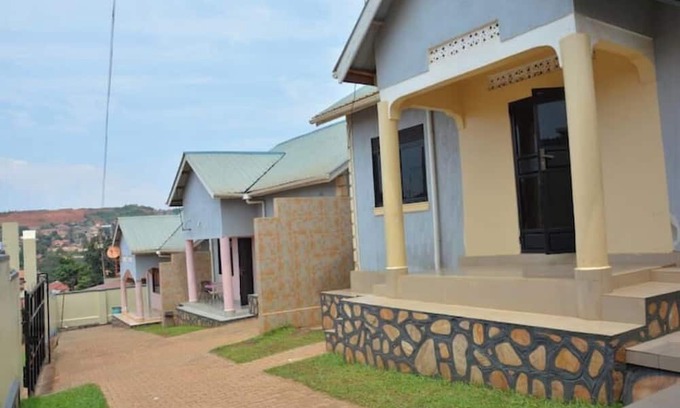Buloba Casa | Pal Furnished Houses
