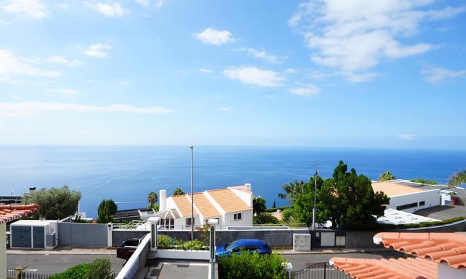 Garajau Casa | NostraCasa by LovelyStay