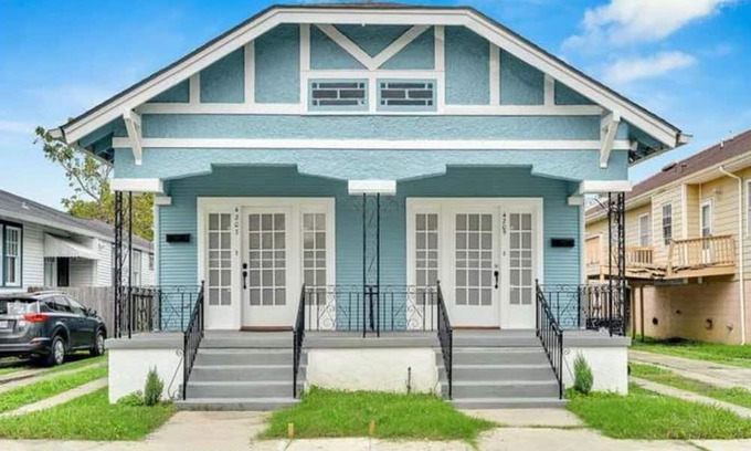 Broadmoor Casa | Charming 2-bedroom house in Broadmoor area of New Orleans with AC, WiFi