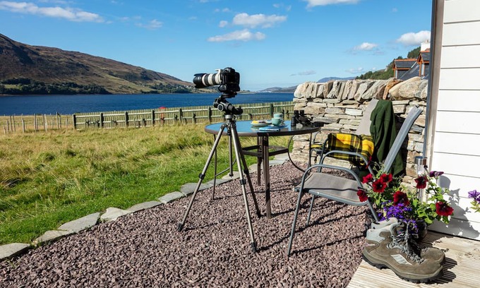 Garve Cabina | Luxury pods with a stunning loch view and access