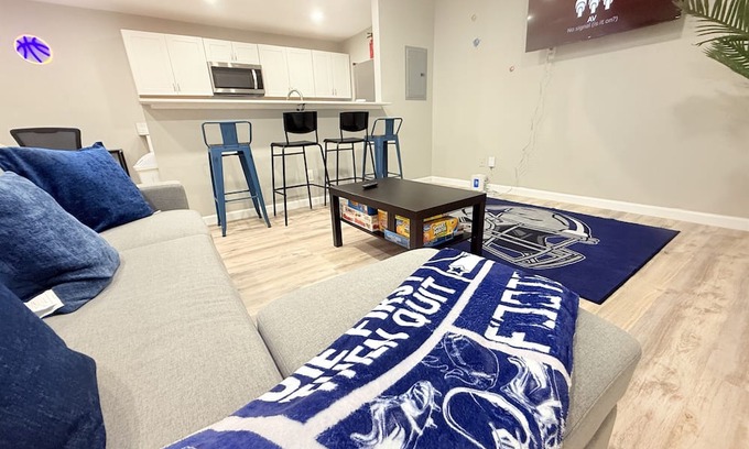 West Arlington Apartamento | Texas Cowboy’s & Ranger’s Unit