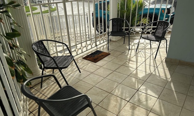 Bayamon Casa | Studio21-B Centric & Comfort House