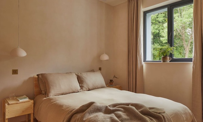 Ballycastle Apartamento | Yarn - Arlo Luxury King Suite