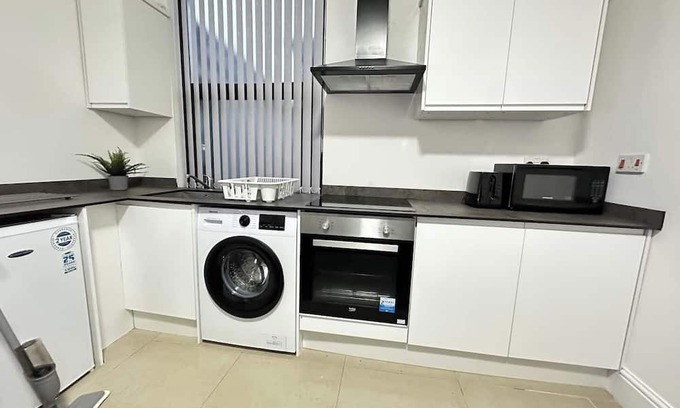 Kidderminster Apartamento | Relaxing Studio Apartment in Scenic Kidderminster