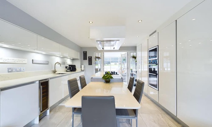 Marlow Casa | Marlows Diamond 4 Bedroom Home