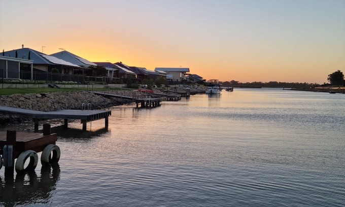 Seymour Casa | great river escape next to boat ramp, only 10 mins from the bend motorsport park