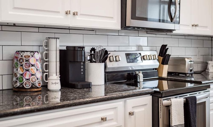 West Columbus Casa | Charming 4 BR Home in Franklinton