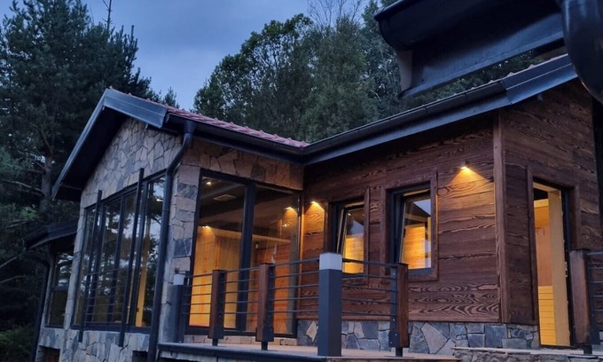 Berovo Casa | Charming 5-bedroom cottage with WiFi in Berovo