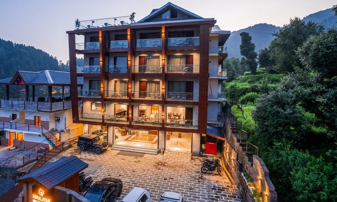 Bhagsu Nag Hotel | Alt Life Luxe Himalayan Crown Mcelodganj