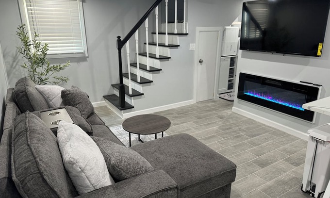 Wayne Apartamento | New Fully Renovated Apartment. Cozy Retreat!