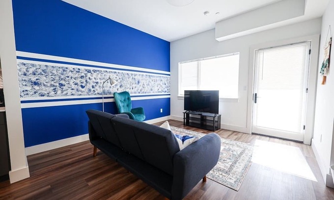 Brewerytown Apartamento | Imagine a stylish escape in Glenwood, the epitome of urban luxury