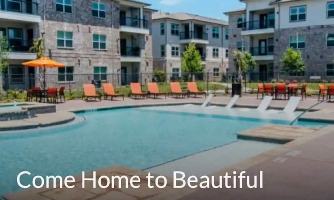 Santa Fe Apartamento | The LagoonSide LoungeAway w/Pool/Parking/WiFi Pkg