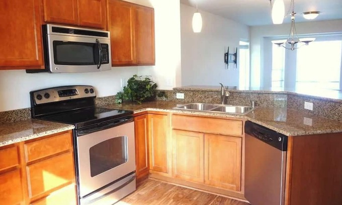 Northeast Anchorage Casa | Wonderful 3-bedroom townhome in Anchorage with mountain views