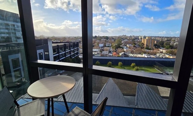 South Yarra Apartamento | Gorgeous 1 bed Exec South Yarra with workspace