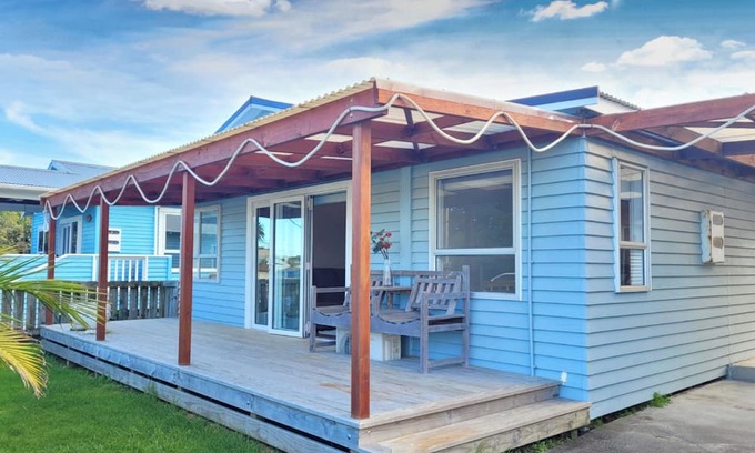 Waihi Beach Casa | Hosts on the Coast Coastal Retreat