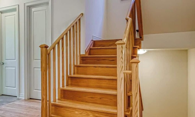 Richmond Hill Casa | 2 entire bedrooms with 2 private bathrooms