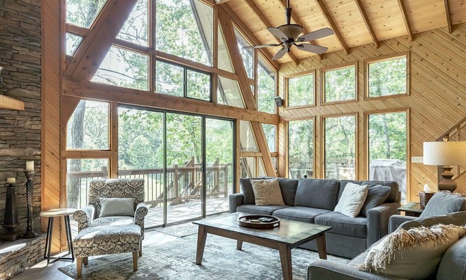 Warrenton Chalet De Esquí | Lakeview Hideaway Chalet