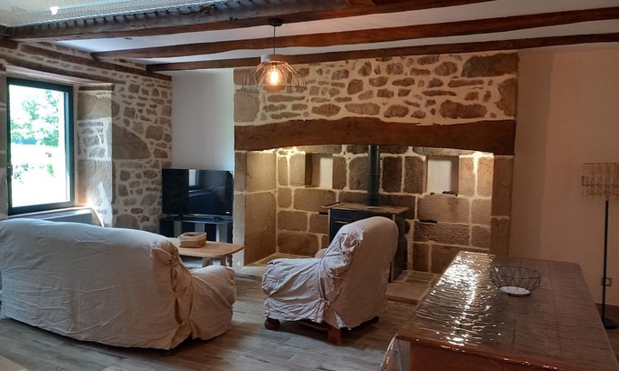Saint-Geniez-o-Merle Casa | Country house