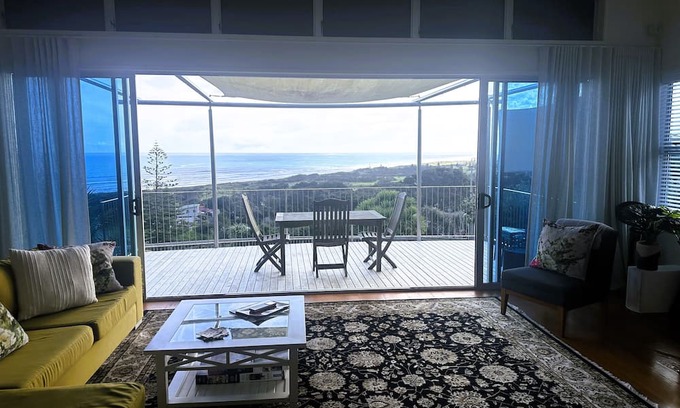 Muriwai Casa | Stunning views