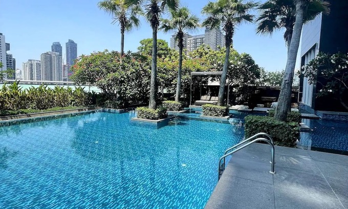 Makkasan Apartamento | Chic Luxury Retreat in Asoke, Bangkok